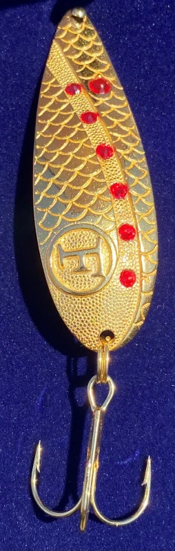 Lure Legend Swarowski Gold – Image 2